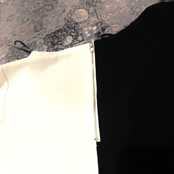 Liberty Live Blouse in Medium - Picture 2 of 3